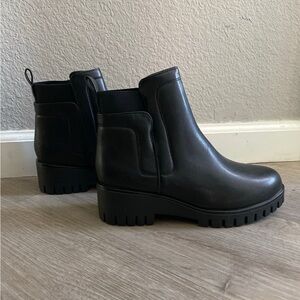 NWOT Black Chunky Boots